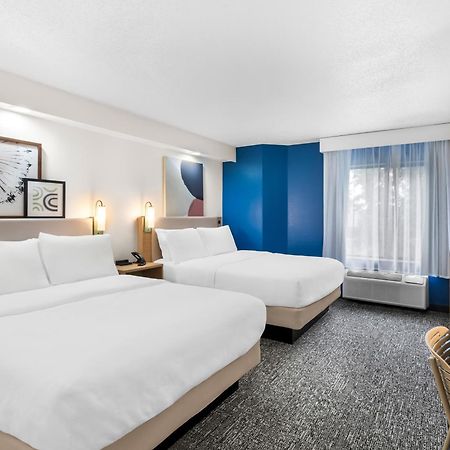 Spark By Hilton Augusta Bagian luar foto