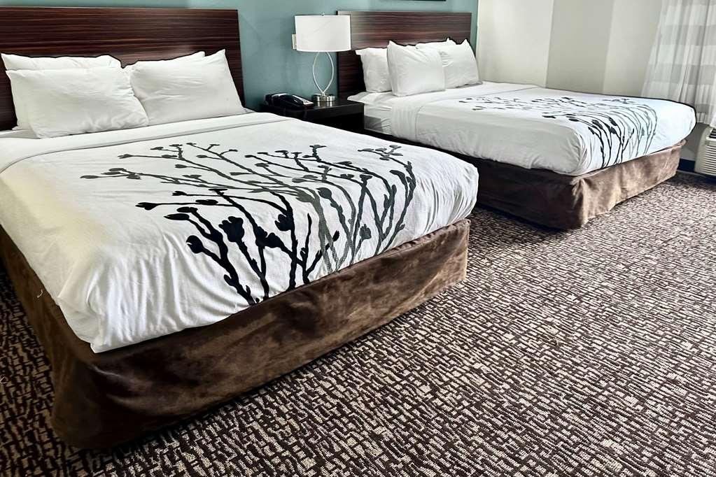 Spark By Hilton Augusta Ruang foto