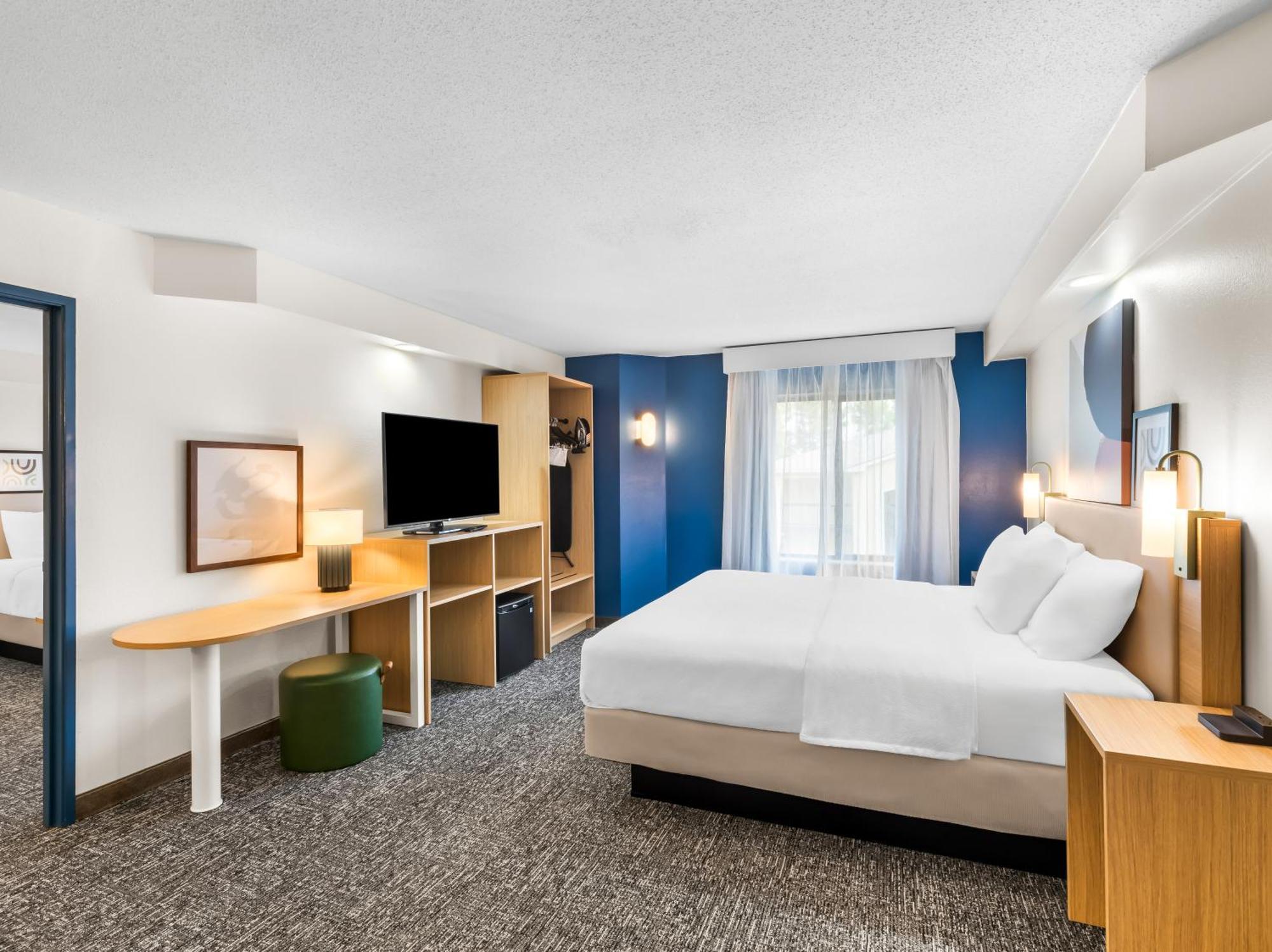 Spark By Hilton Augusta Bagian luar foto