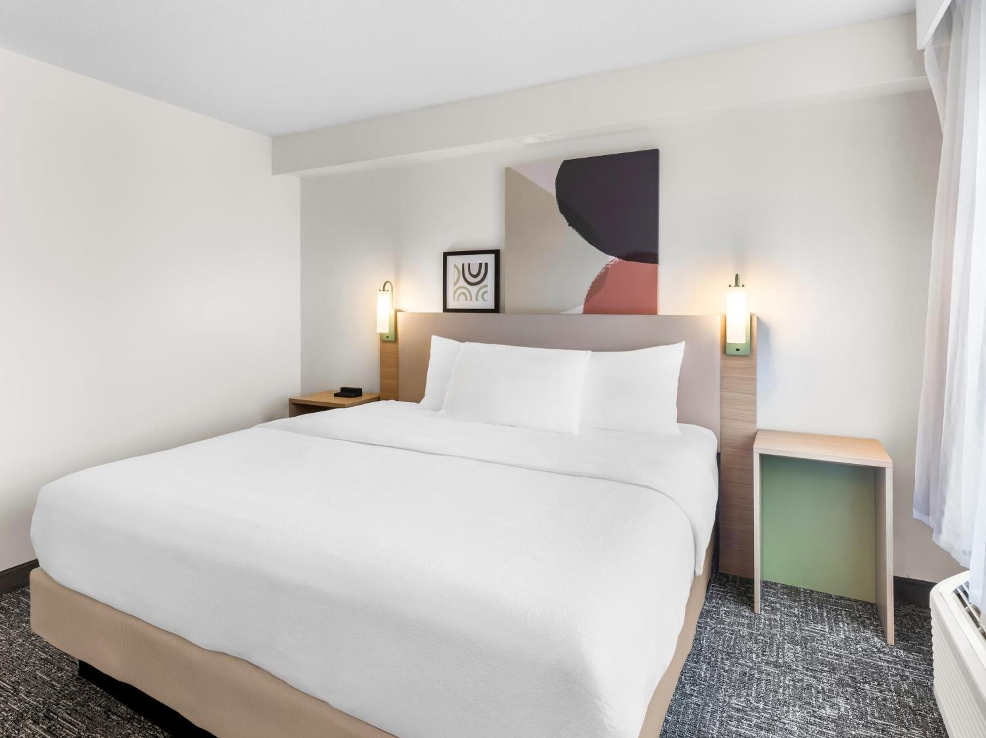 Spark By Hilton Augusta Bagian luar foto
